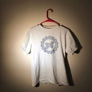 White planet fitness T-shirt